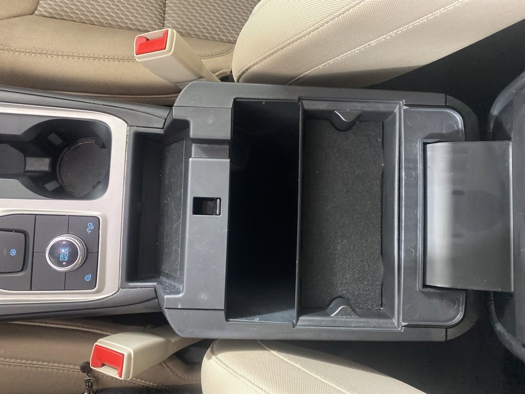 Used 2022 Ford Explorer XLT image 7