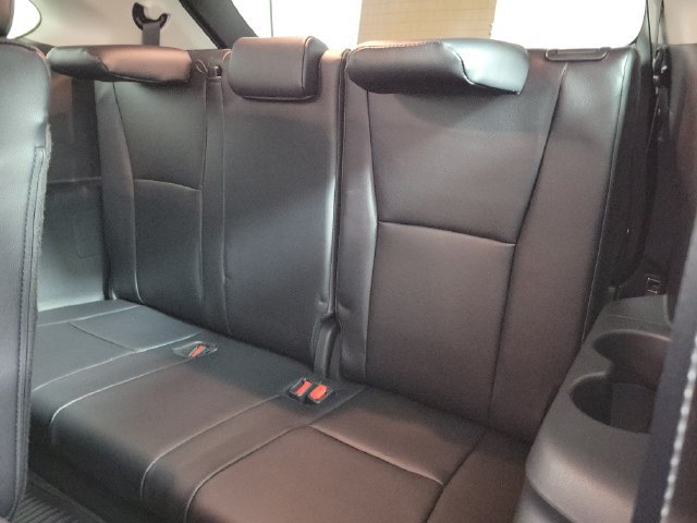 Used 2026 Toyota Highlander XLE AWD/4WD image 14