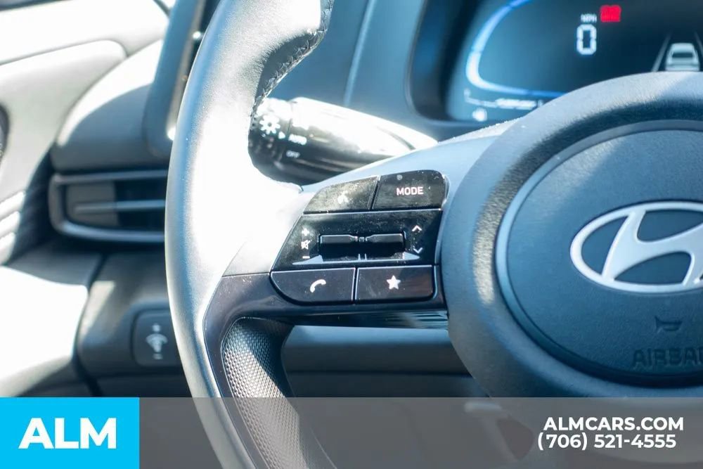 Certified 2025 Hyundai Elantra Sport FWD image 29