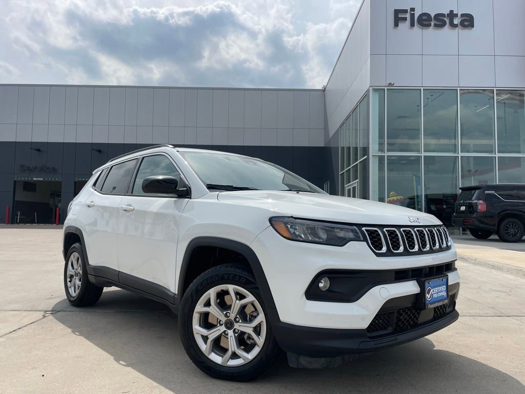 Used 2025 Jeep Compass Latitude