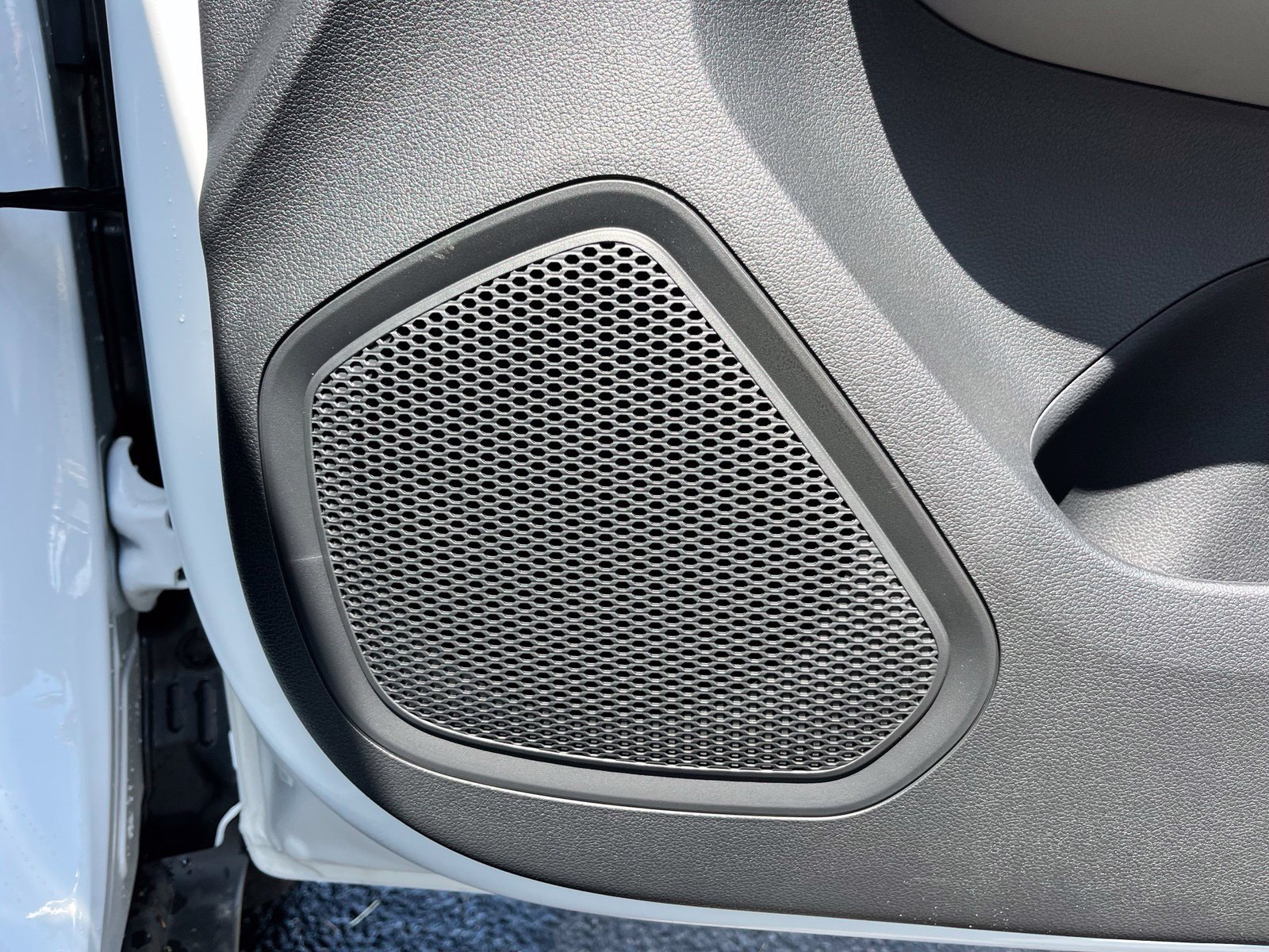 New 2026 Hyundai Venue SEL FWD image 24