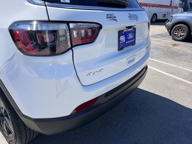 Used 2022 Jeep Compass Latitude w/ Convenience Group image 10