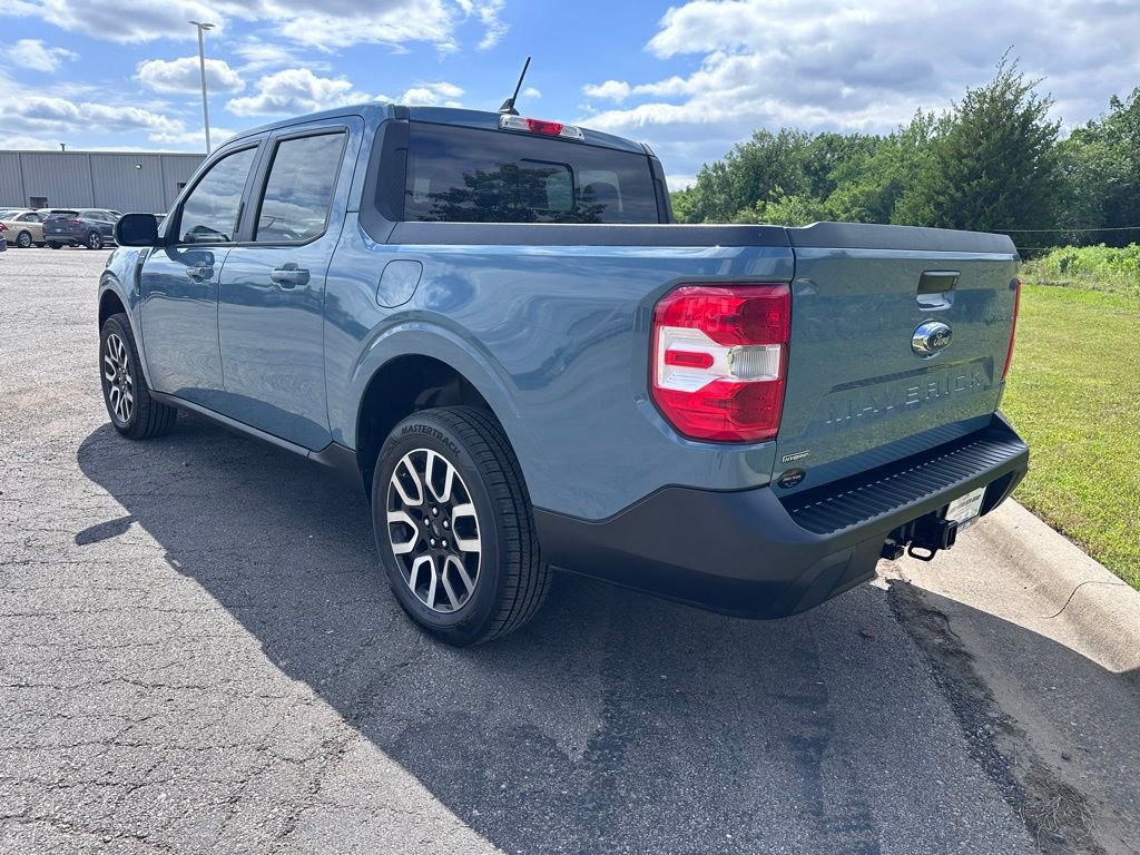 Used 2023 Ford Maverick Lariat FWD image 7