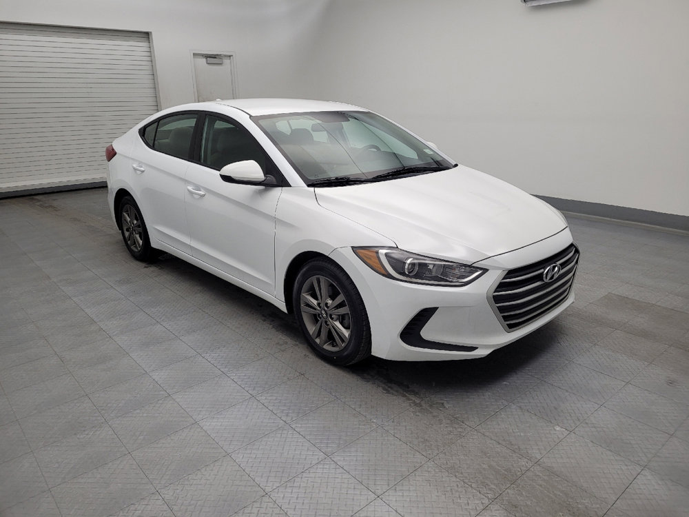 Used 2017 Hyundai Elantra SE image 11