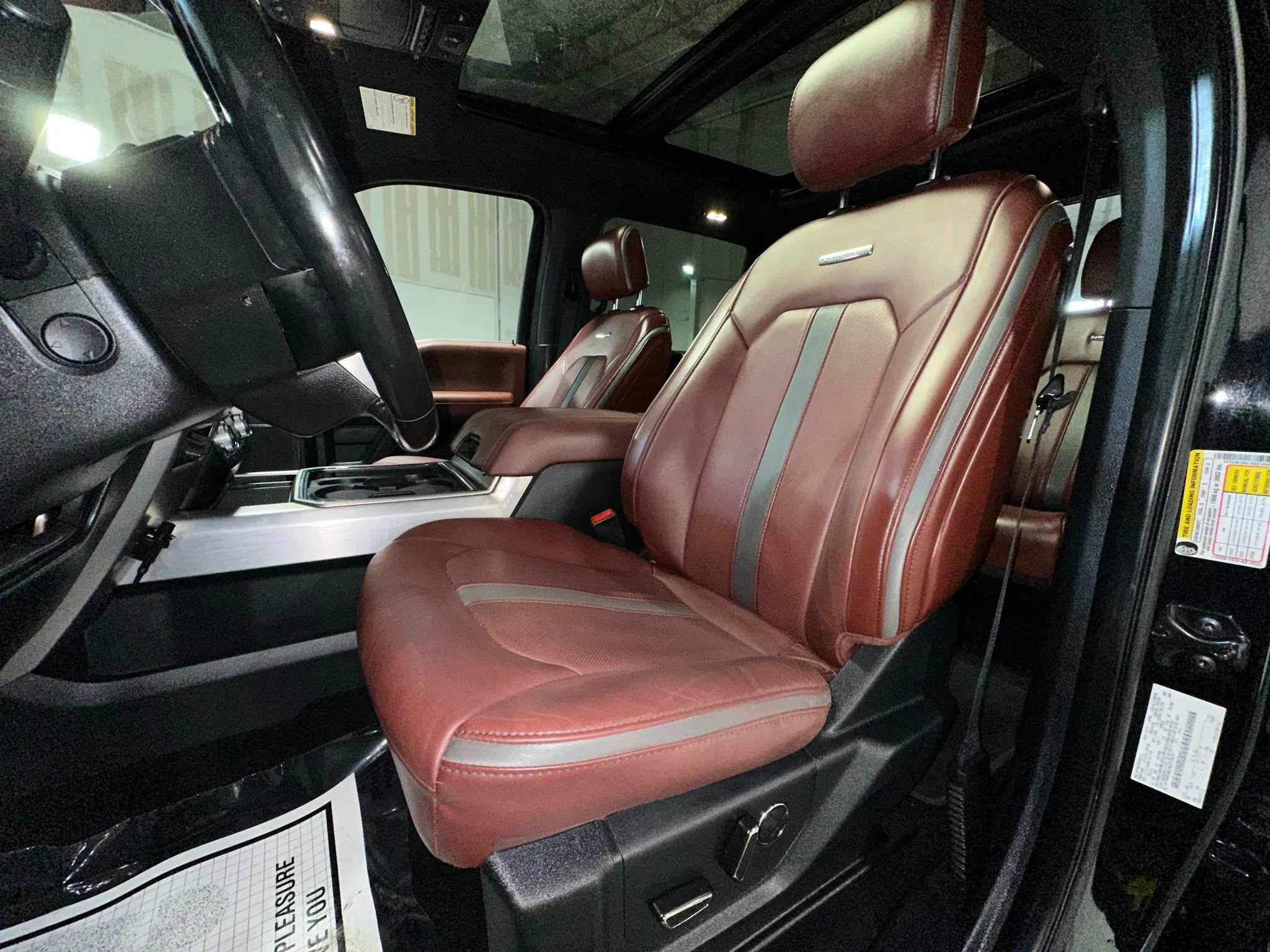 Used 2019 Ford F350 Platinum w/ Platinum Ultimate Package image 14