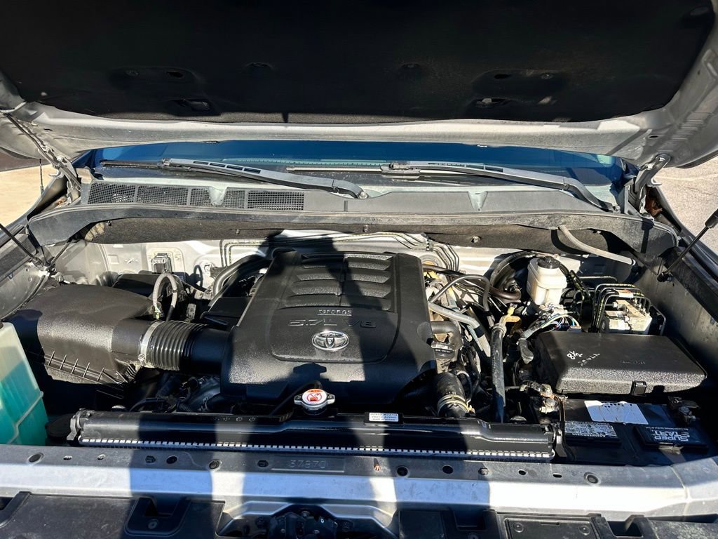 Used 2018 Toyota Tundra SR5 w/ SR5 Upgrade Package image 42