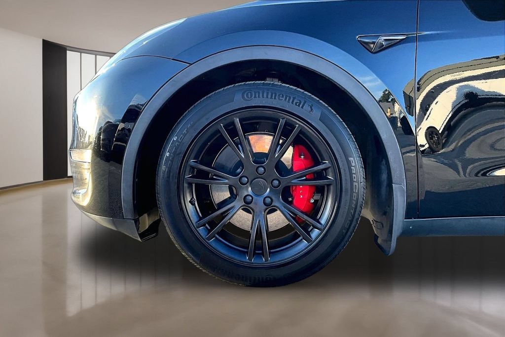 Used 2021 Tesla Model Y Performance AWD/4WD image 32