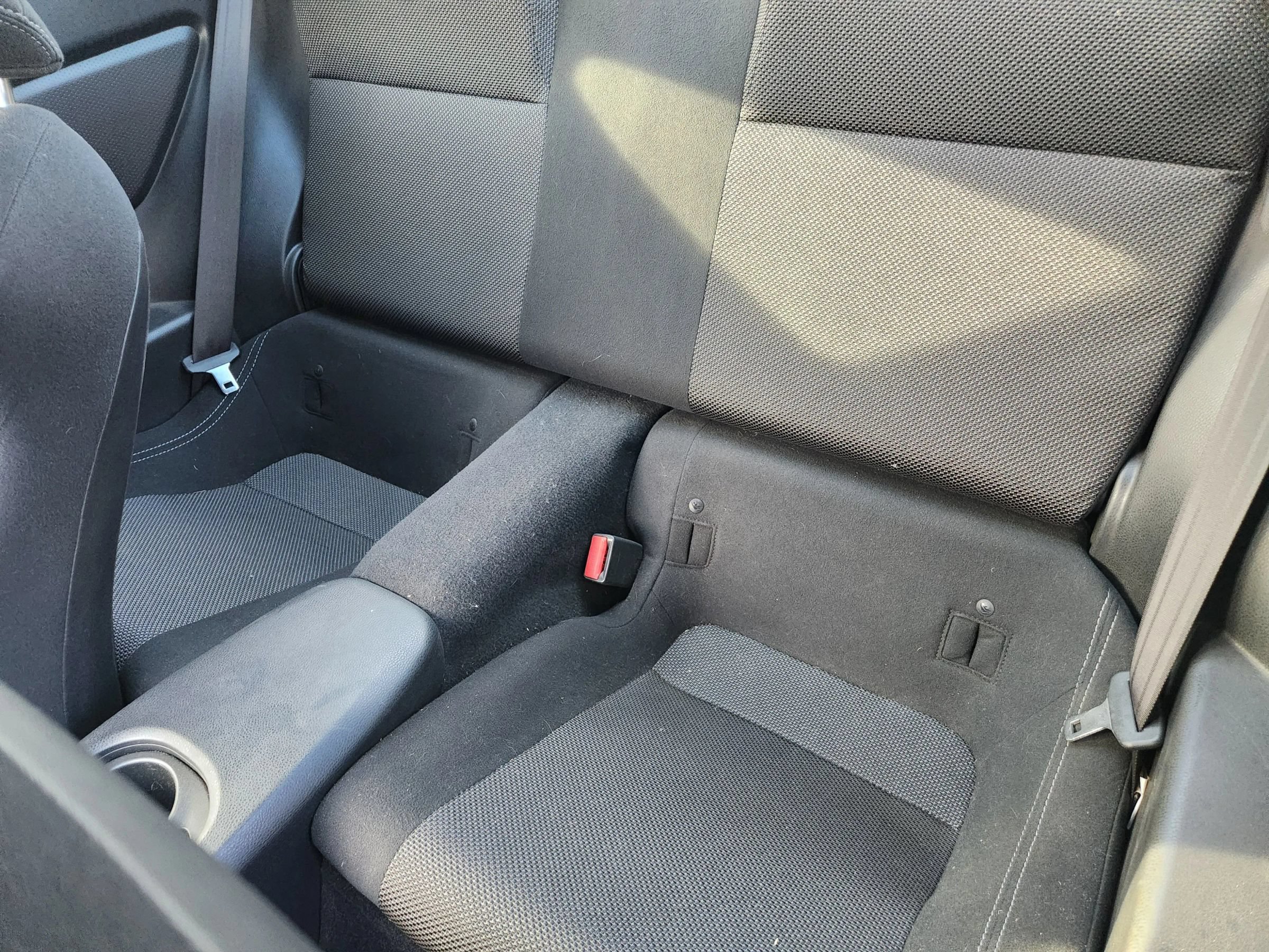 Used 2017 Toyota 86 RWD image 9