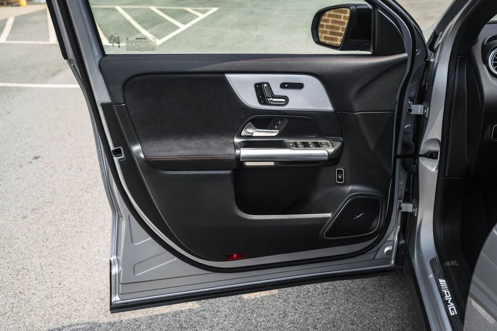 Used 2024 Mercedes-Benz GLA 35 AMG 4MATIC image 19