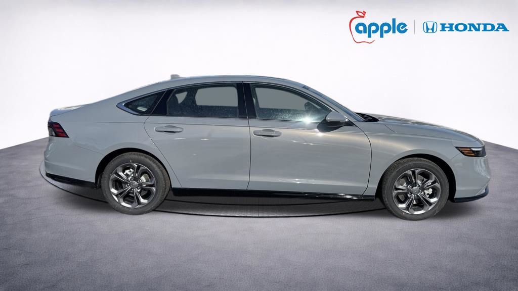 New 2025 Honda Accord EX-L image 2