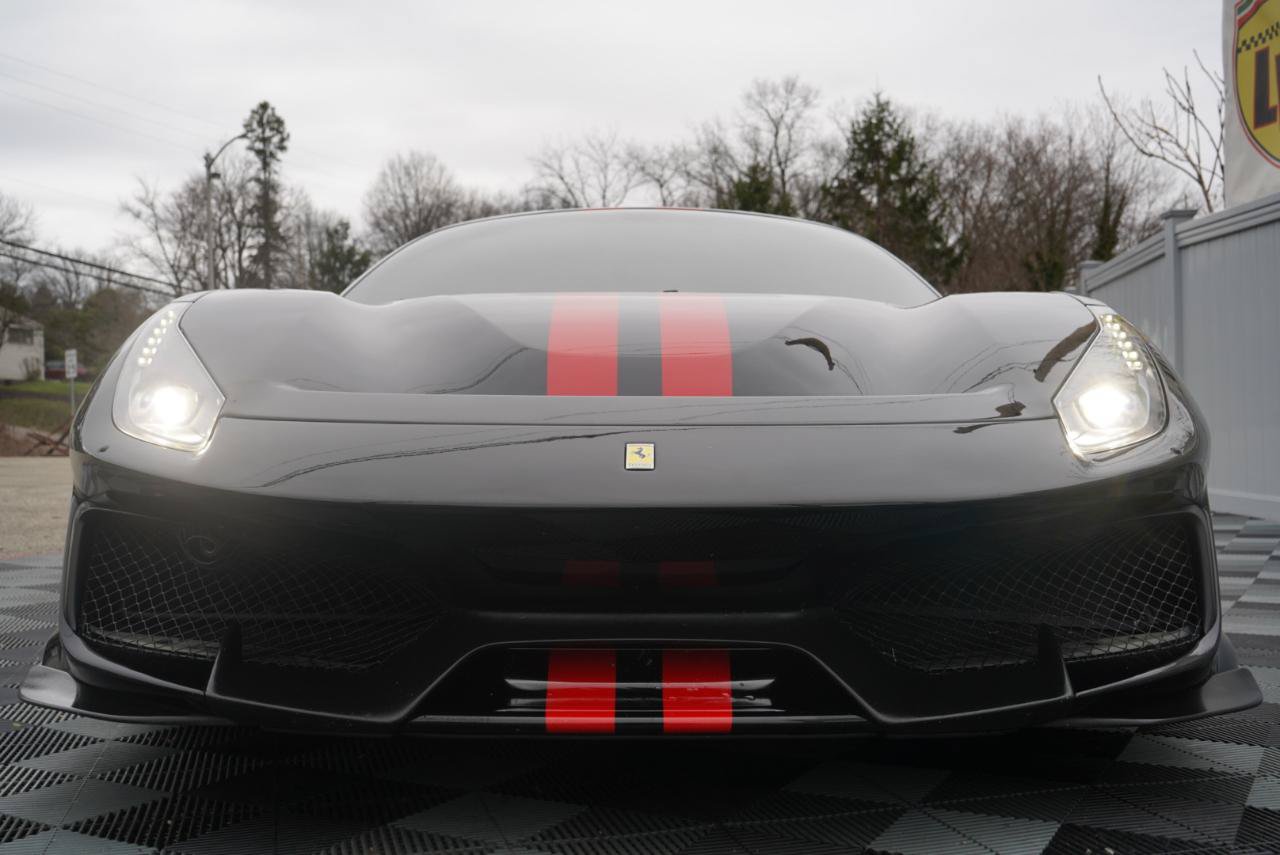 Used 2020 Ferrari 488 Pista Coupe RWD image 15