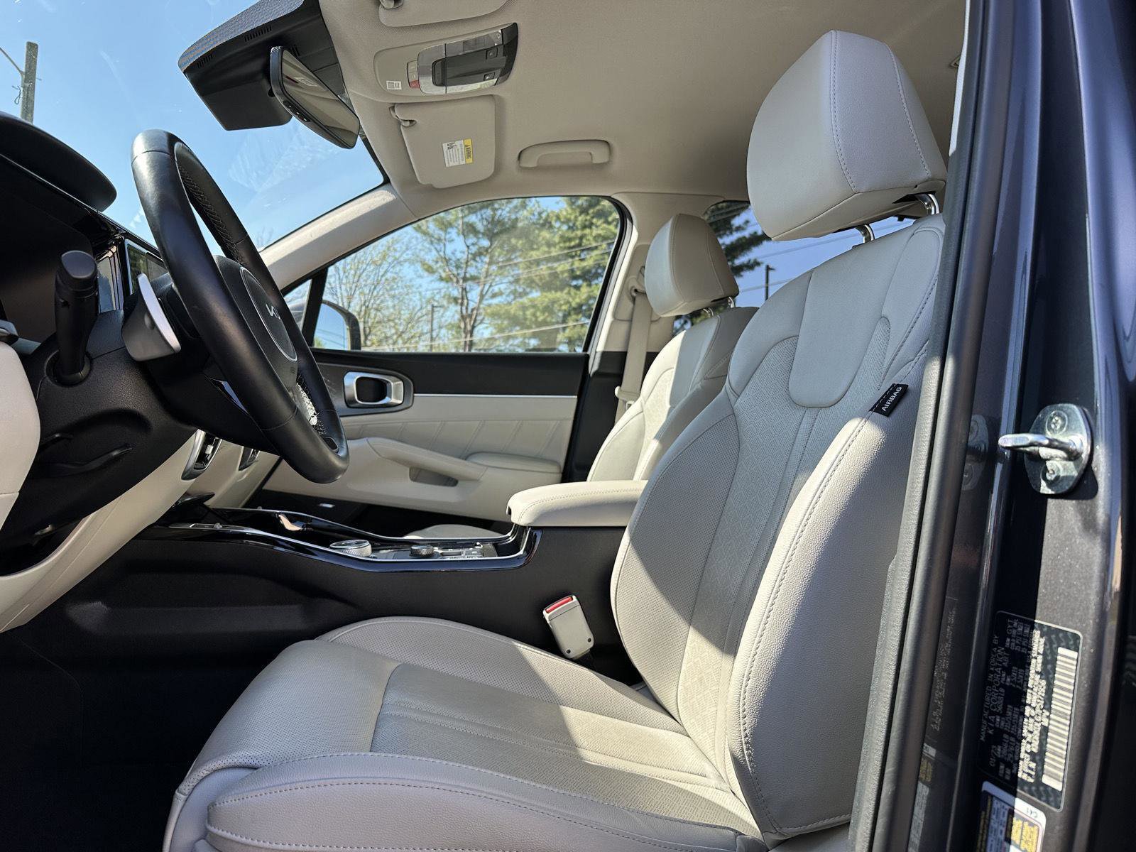 Used 2023 Kia Sorento SX Prestige AWD/4WD image 11