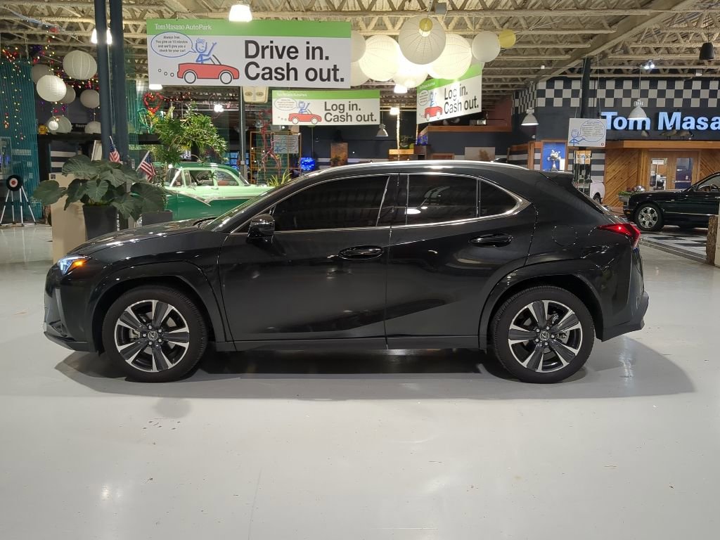 Used 2025 Lexus UX 300h AWD w/ Cold Area Package image 12