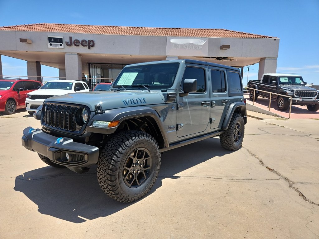 Used 2024 Jeep Wrangler Unlimited AWD/4WD image 1