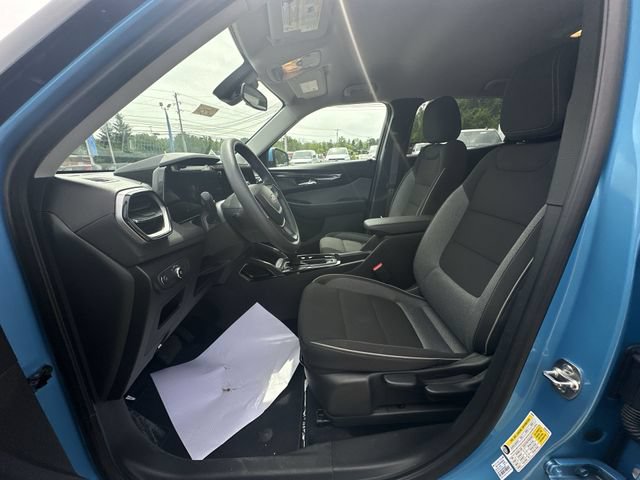 Used 2025 Chevrolet TrailBlazer LT AWD/4WD image 21