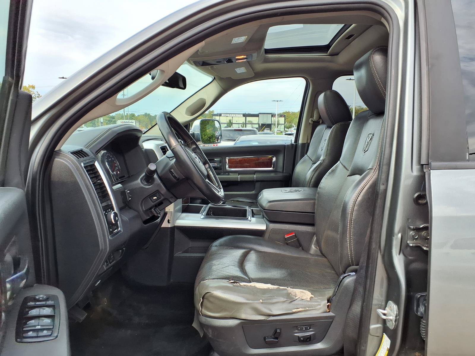 Used 2012 RAM 3500 Laramie w/ HD Snow Plow Prep Group AWD/4WD image 18
