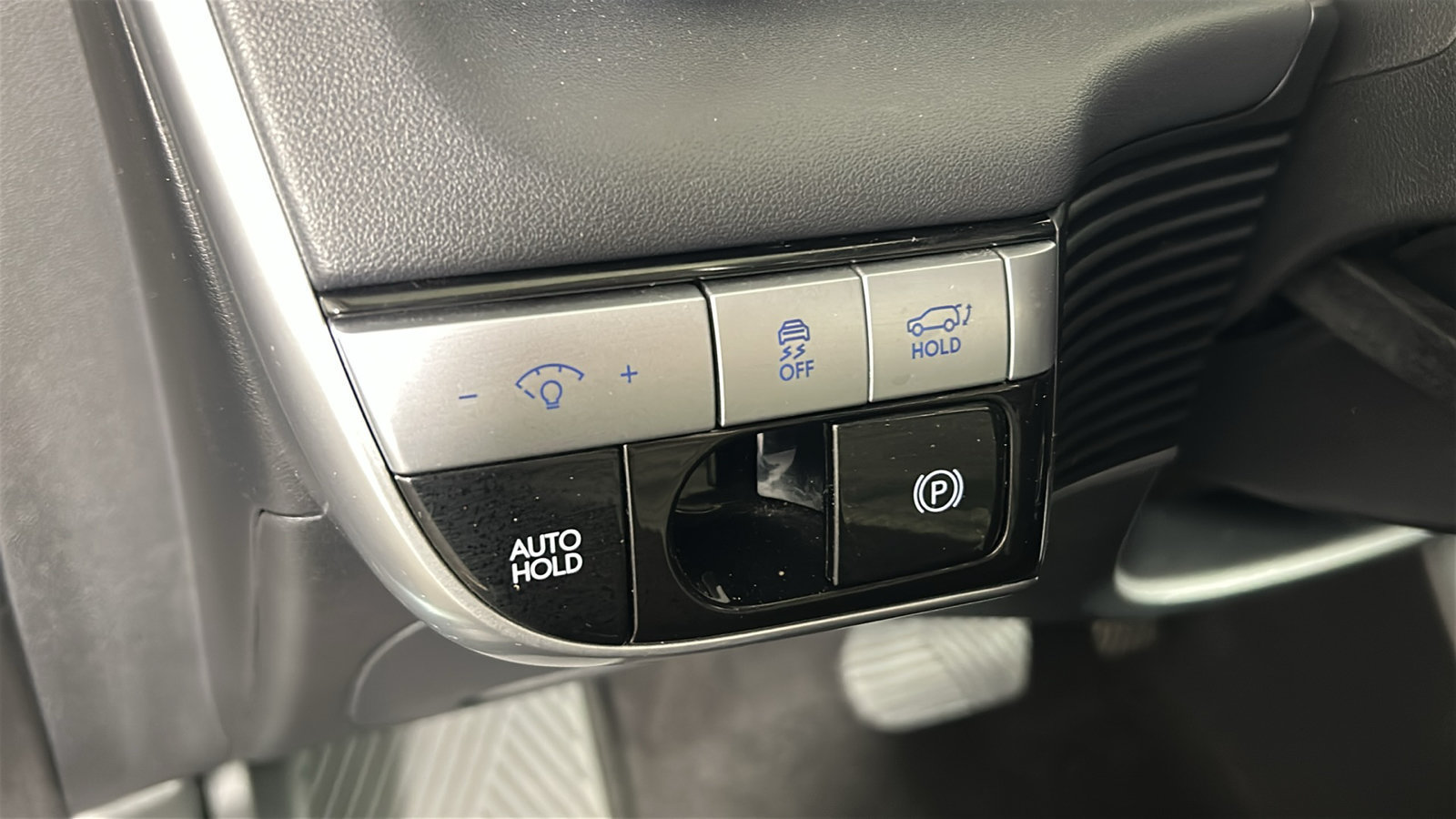Used 2022 Hyundai Ioniq 5 SEL w/ Cargo Package AWD/4WD image 24