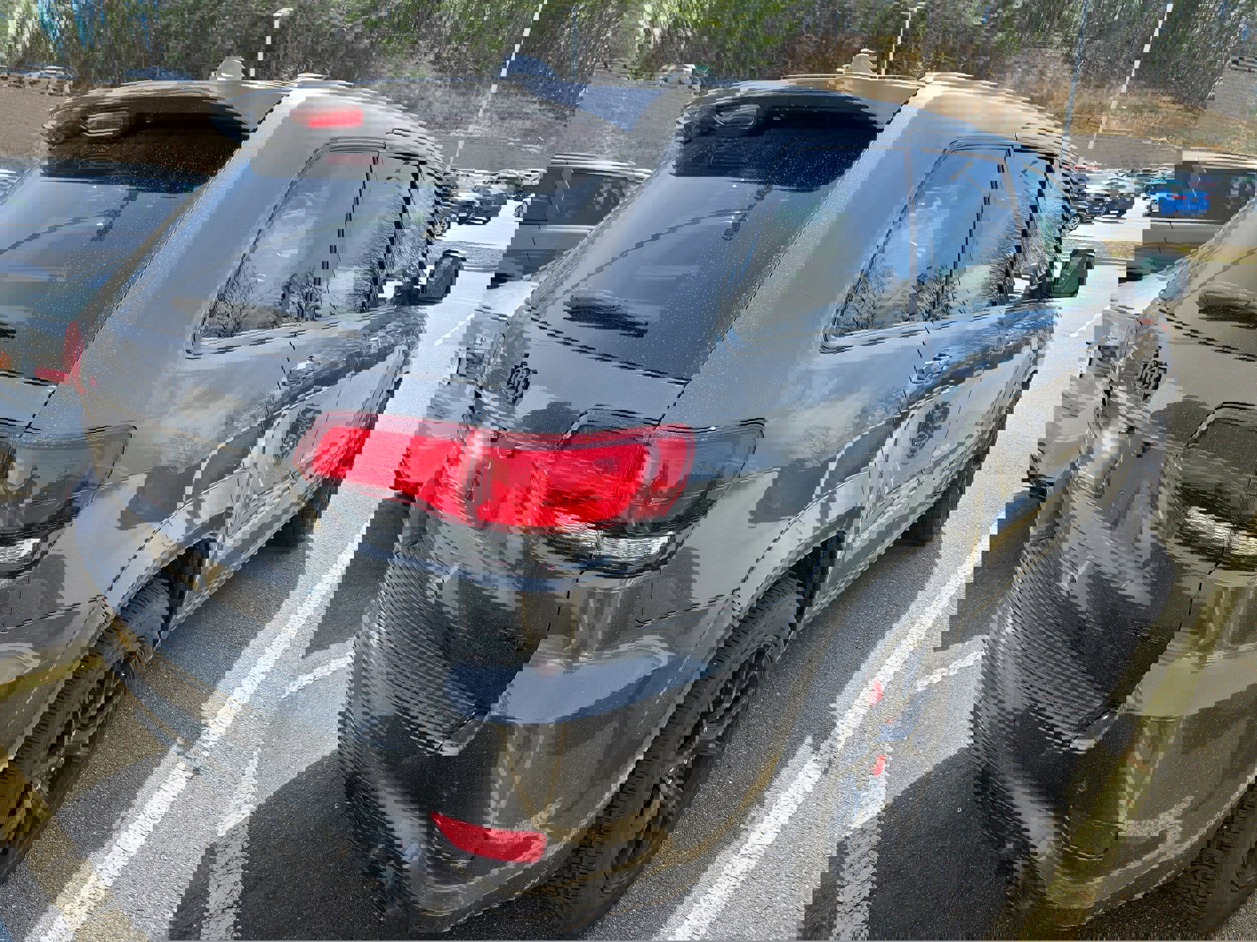 Used 2021 Jeep Grand Cherokee SRT image 2