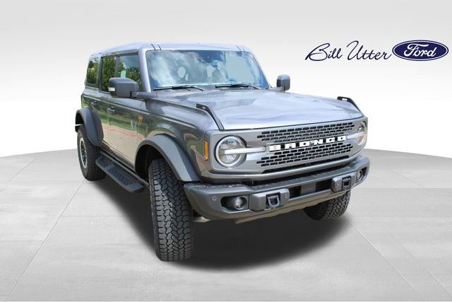 New 2025 Ford Bronco Badlands image 2