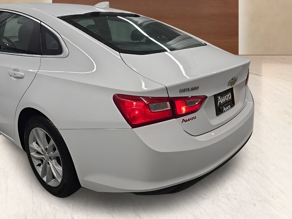 Used 2018 Chevrolet Malibu LT FWD image 37