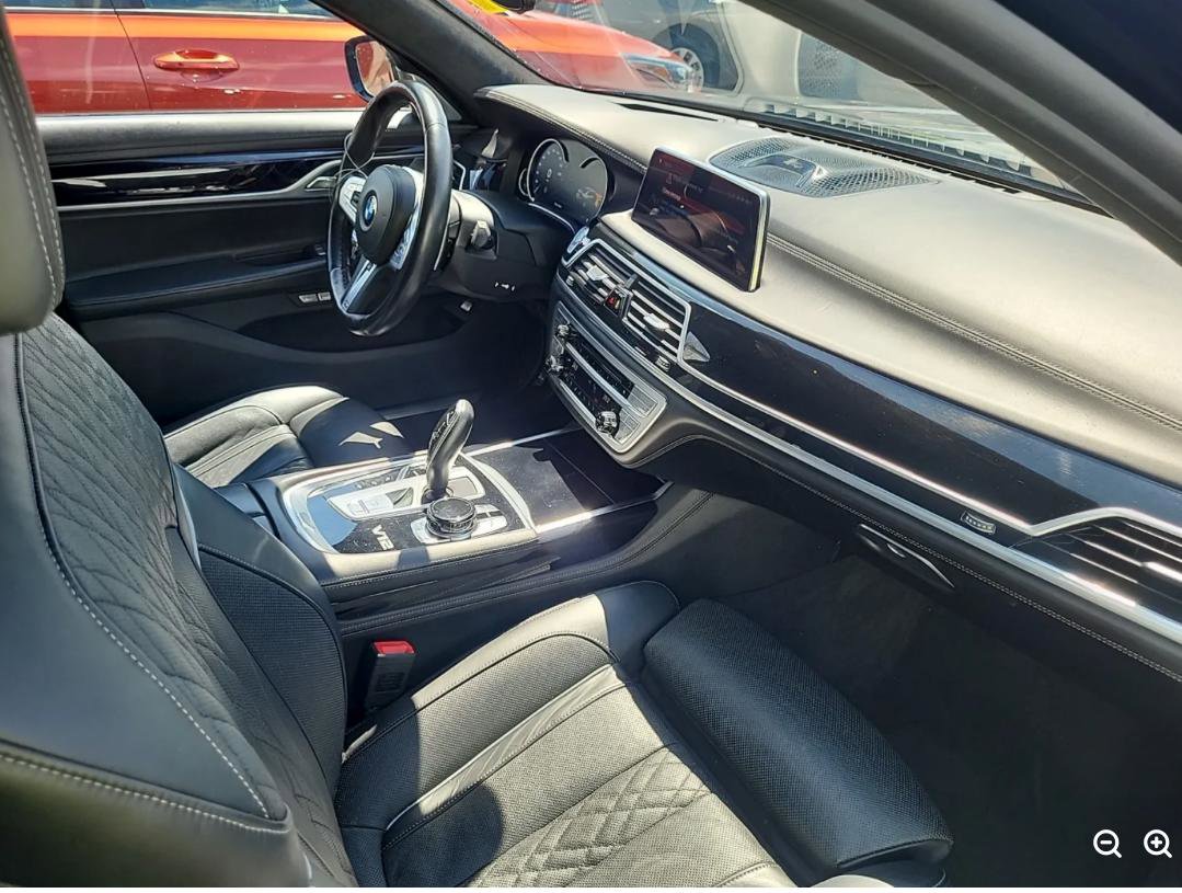 Used 2018 BMW M760i xDrive AWD/4WD image 7