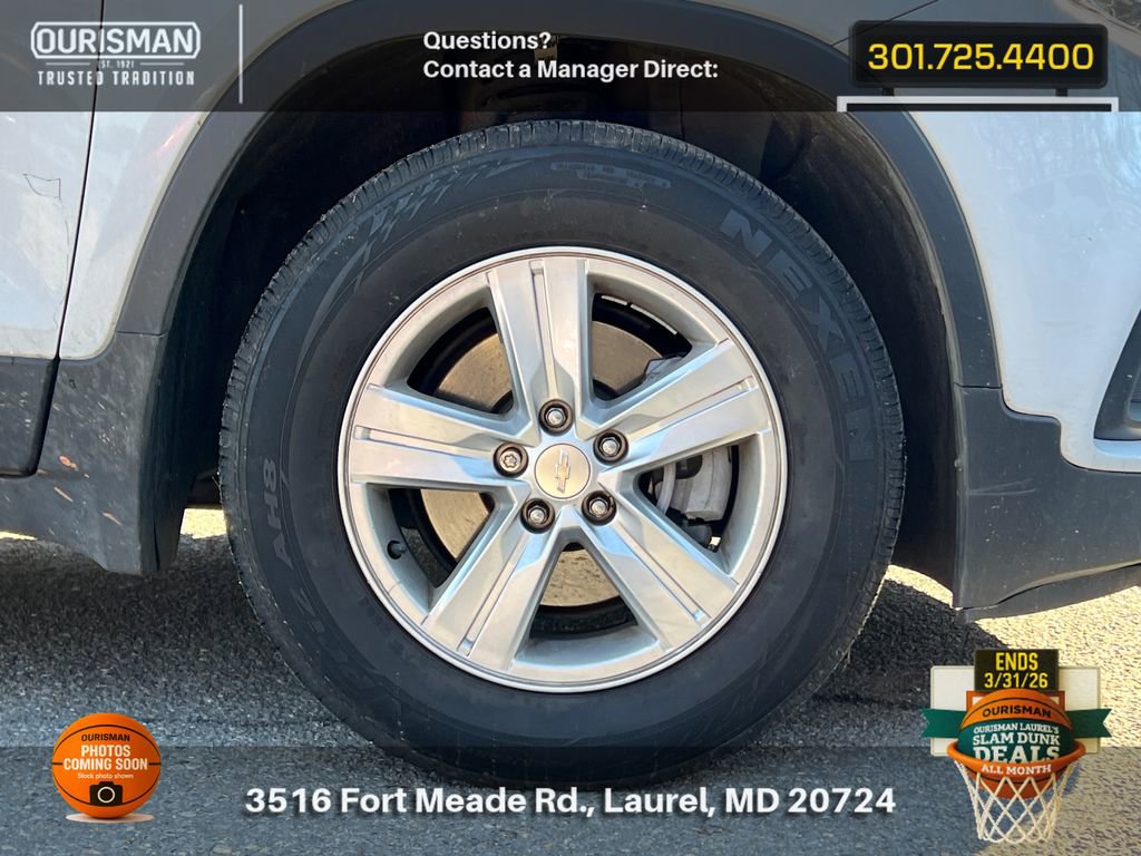 Used 2019 Chevrolet Trax LS w/ Tint and Cruise Package image 5
