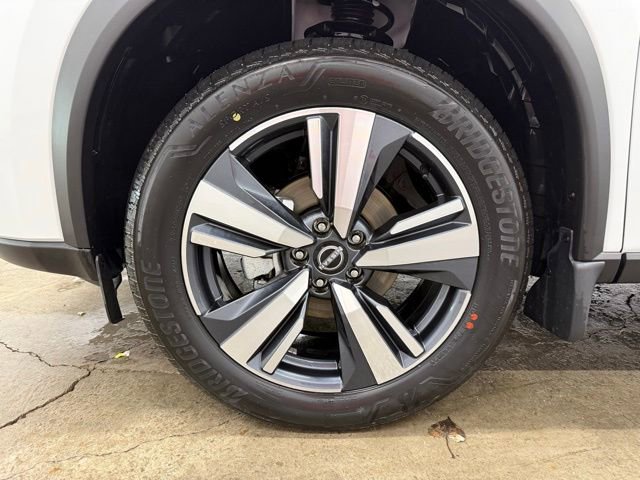 Used 2024 Nissan Rogue SL w/ SL Premium Package image 29