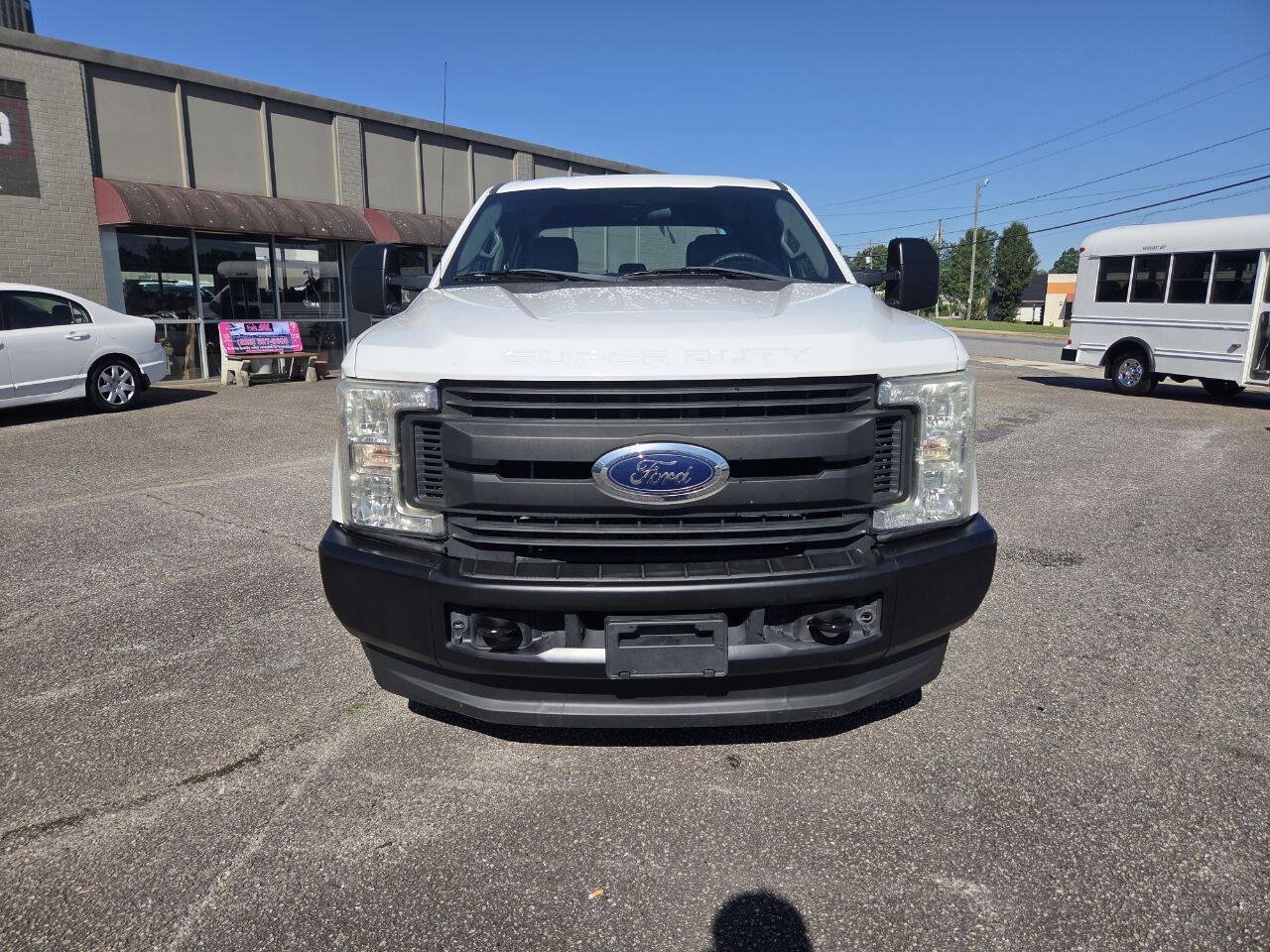 Used 2017 Ford F250 XL RWD image 3