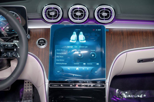 New 2027 Mercedes-Benz CLE 450 4MATIC Cabriolet image 16