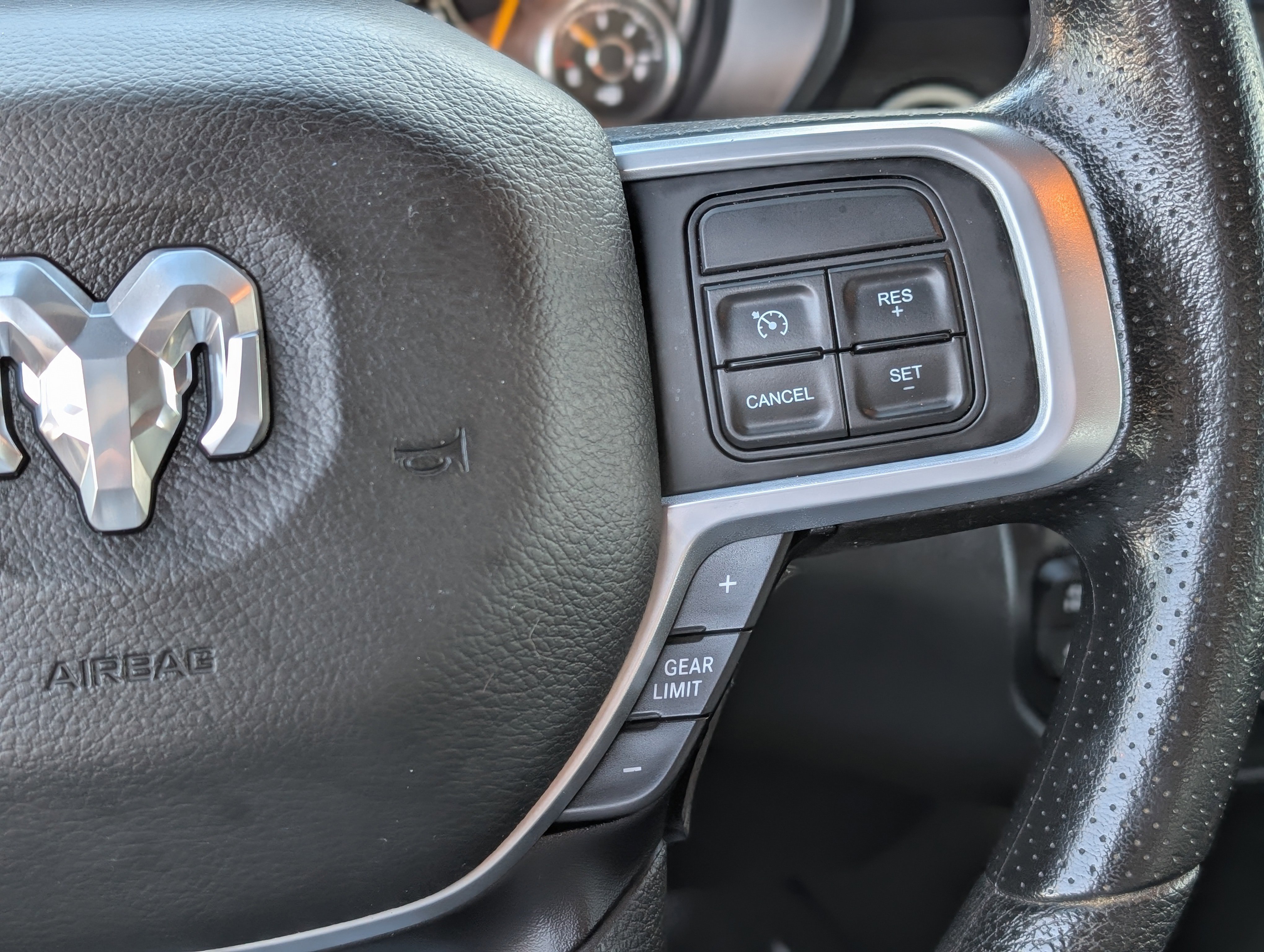 Used 2021 RAM 2500 Big Horn w/ Snow Chief Group image 17