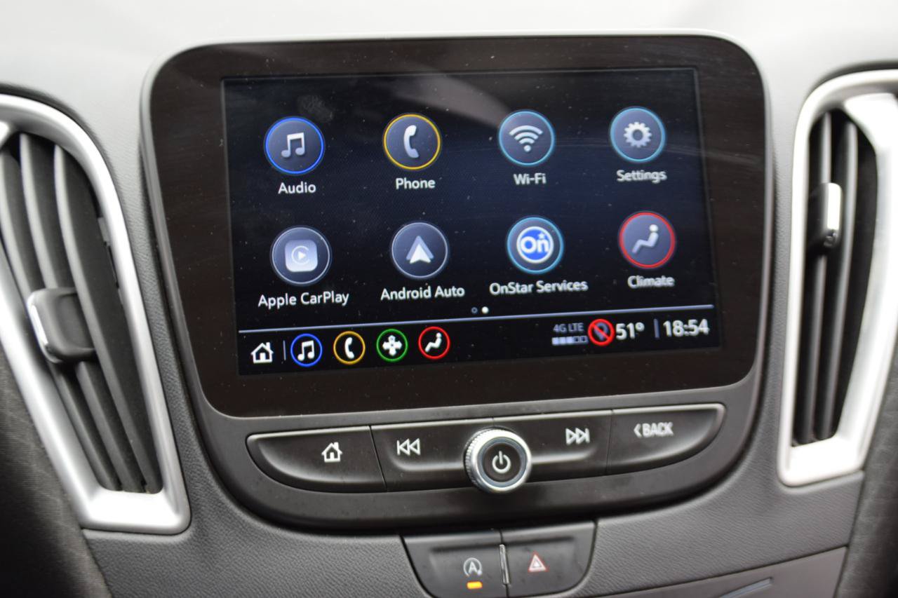 Used 2022 Chevrolet Malibu LT FWD image 16