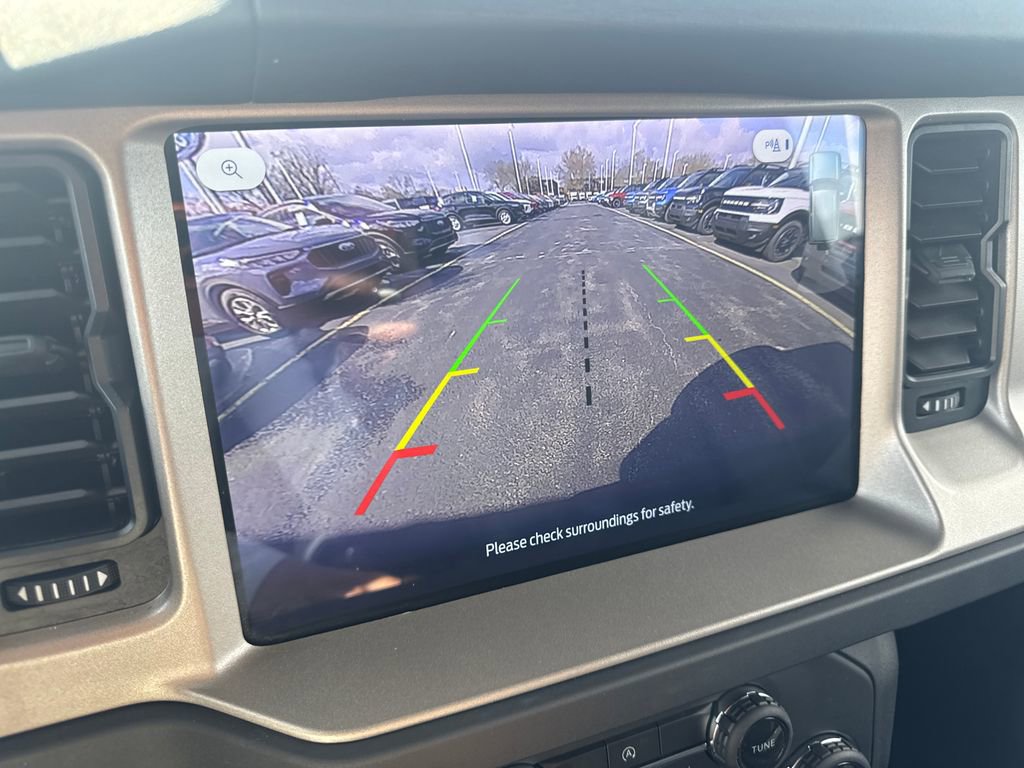 Used 2025 Ford Bronco Outer Banks image 31