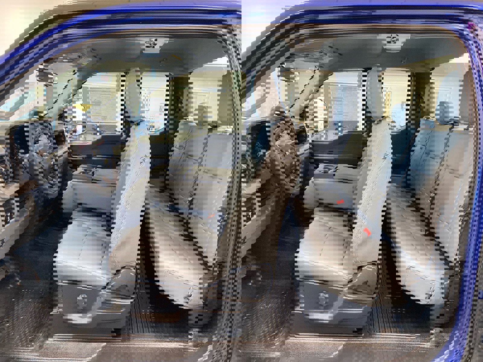 New 2026 Ford F250 XL w/ XL Chrome Package image 11