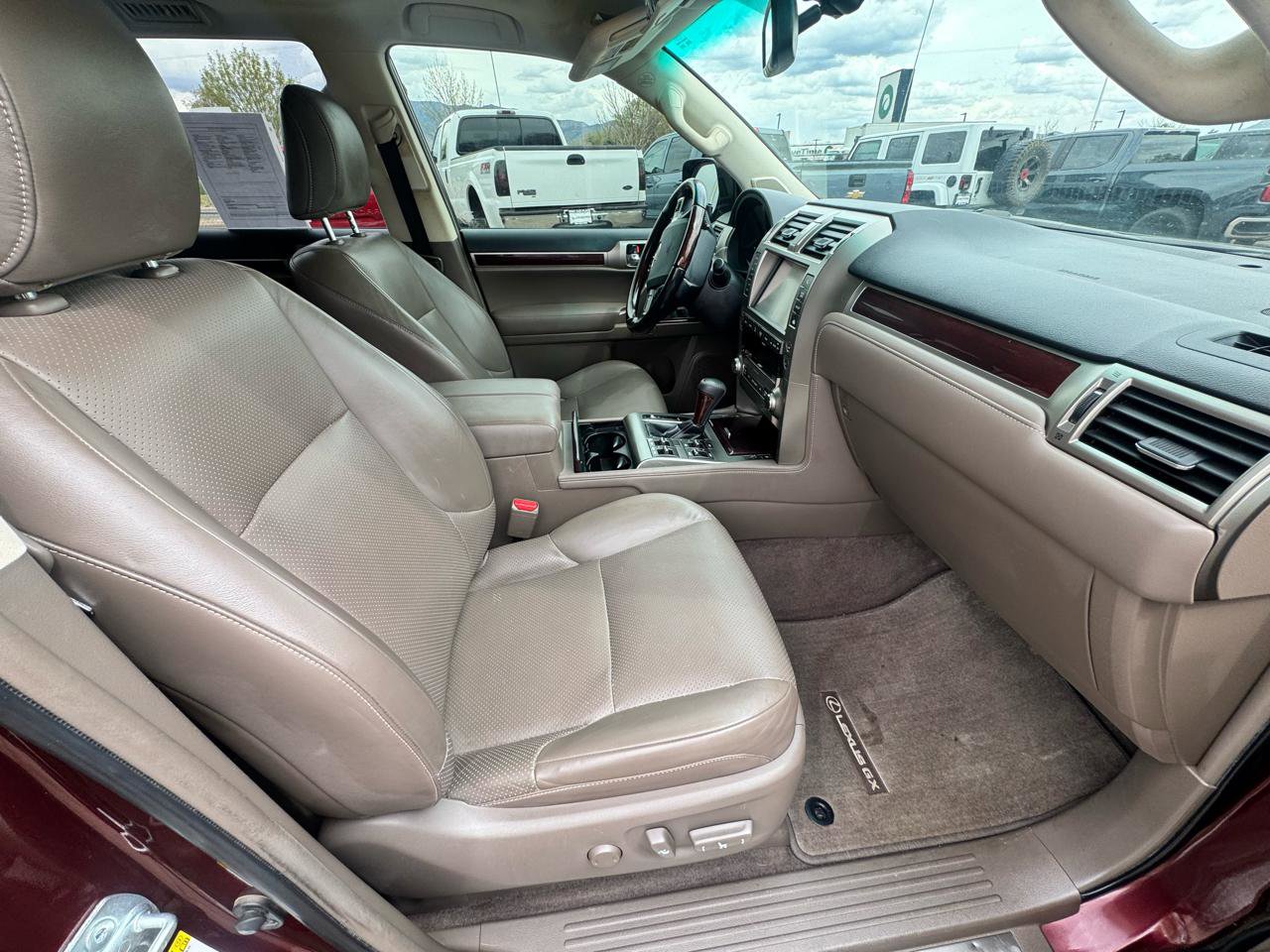 Used 2017 Lexus GX 460 Luxury image 10