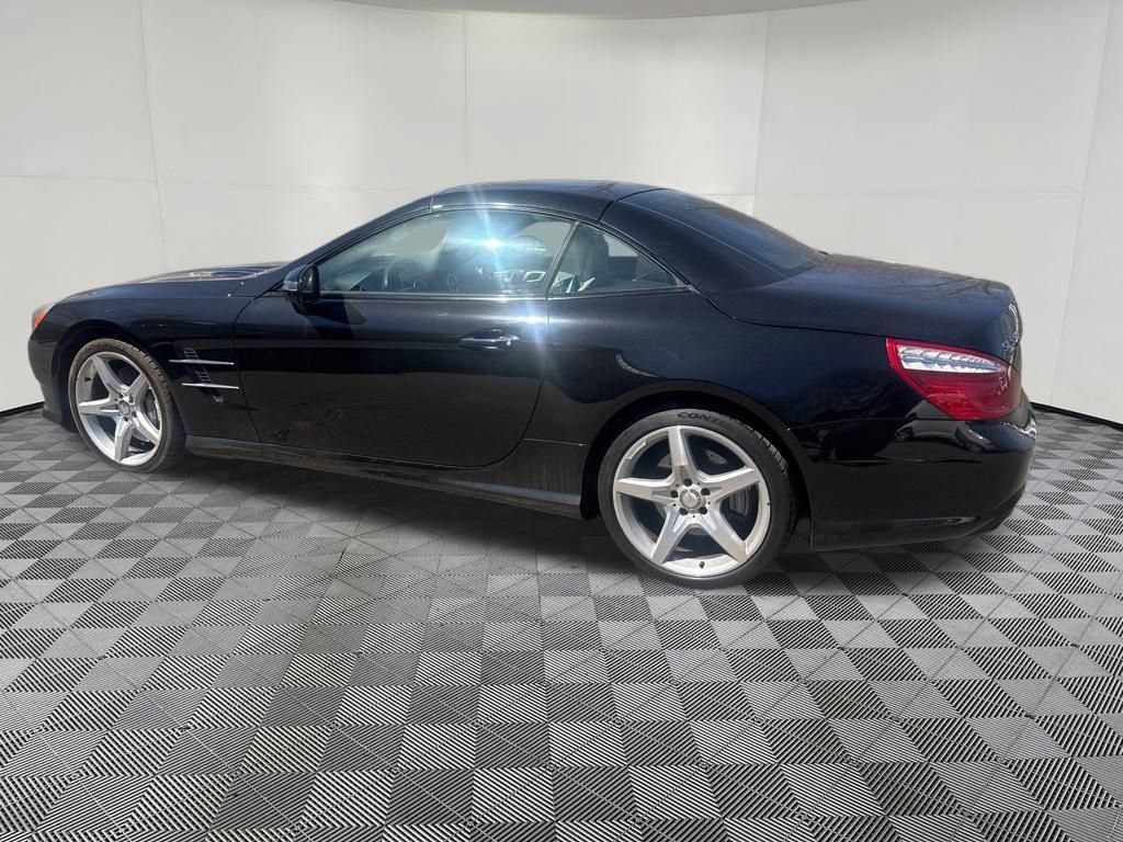 Used 2014 Mercedes-Benz SL 550 image 18
