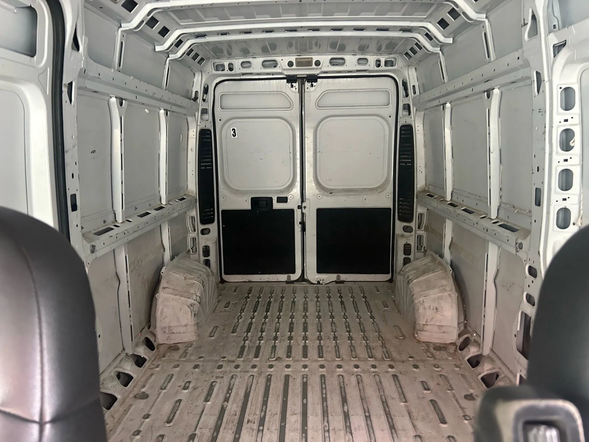 Used 2023 RAM ProMaster 2500 image 23