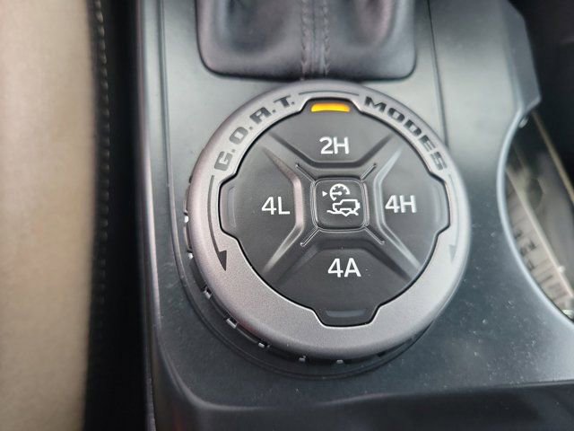 Certified 2025 Ford Bronco Big Bend w/ Black Diamond Package image 30