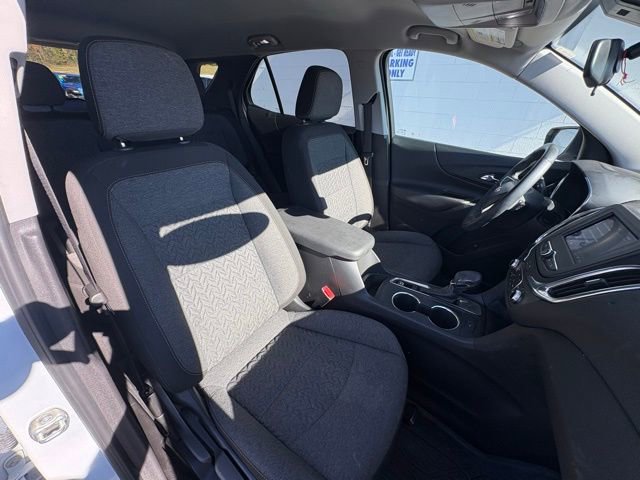 Used 2024 Chevrolet Equinox LT w/ LPO, Floor Liner Package image 26