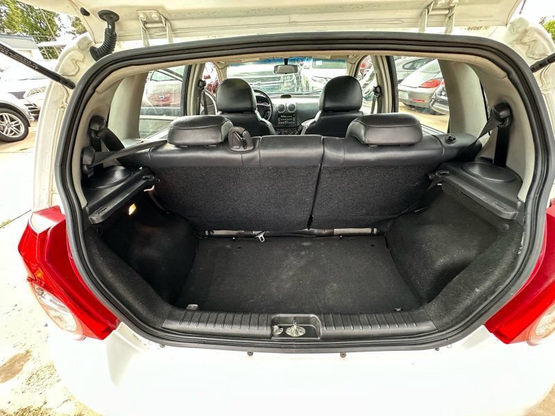 Used 2011 Chevrolet Aveo5 LT FWD image 14