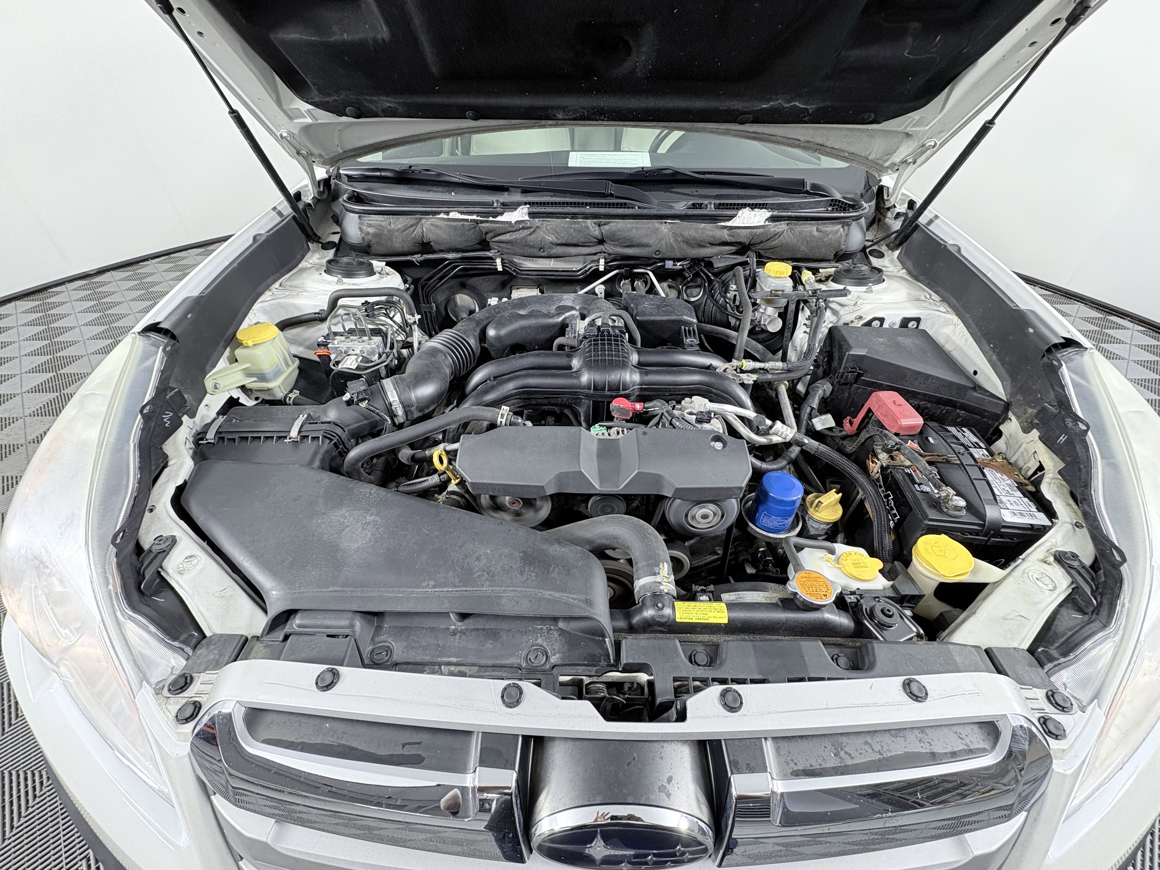 Used 2014 Subaru Outback 2.5i Limited w/ Moonroof Package image 10