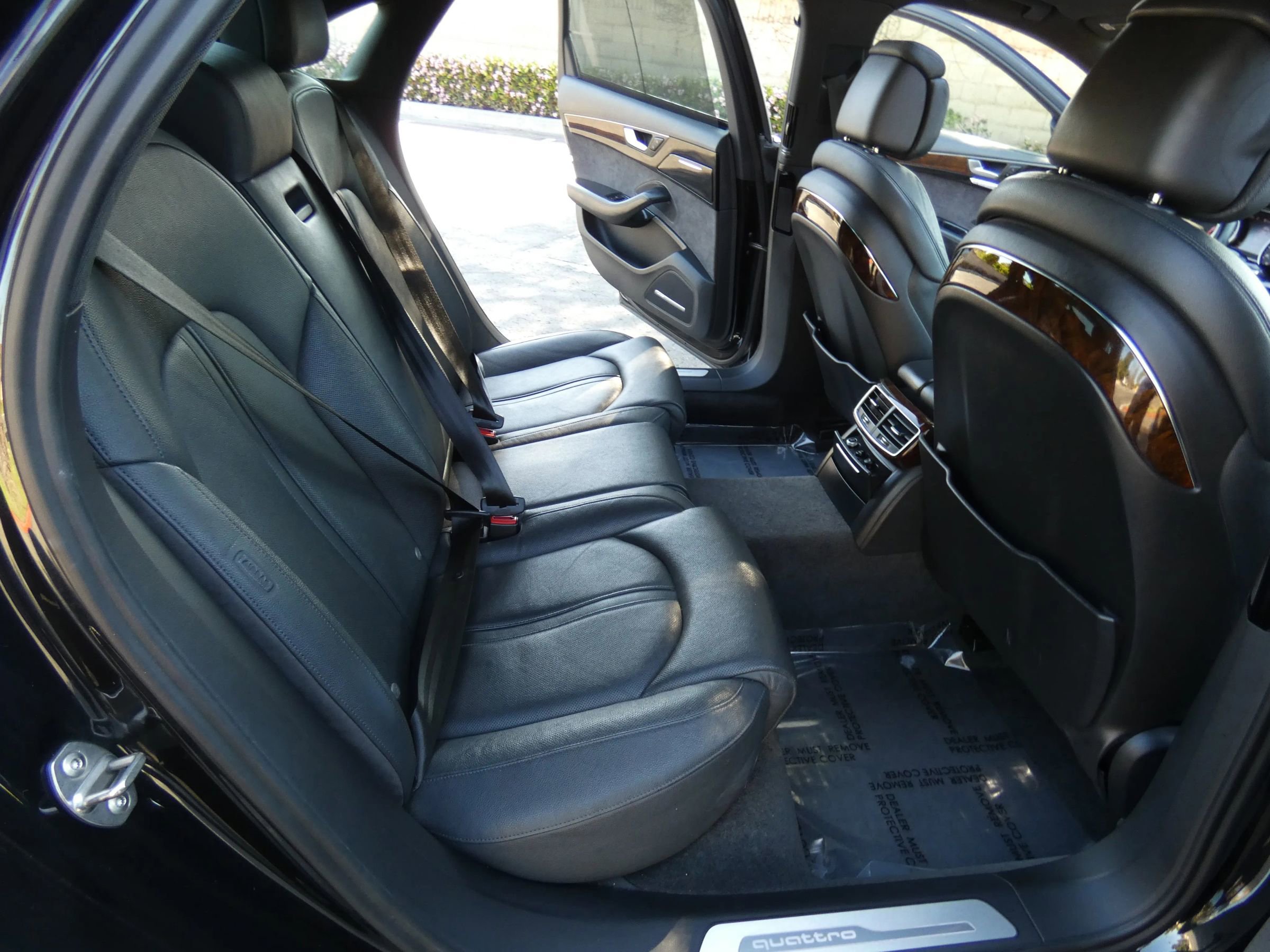 Used 2015 Audi A8 L 4.0T image 40