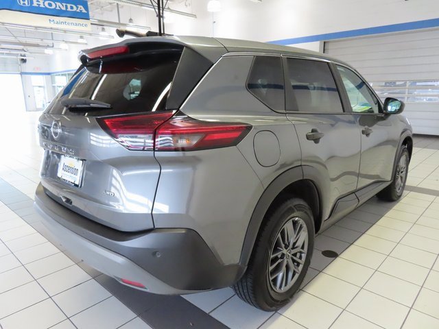 Used 2023 Nissan Rogue S image 13