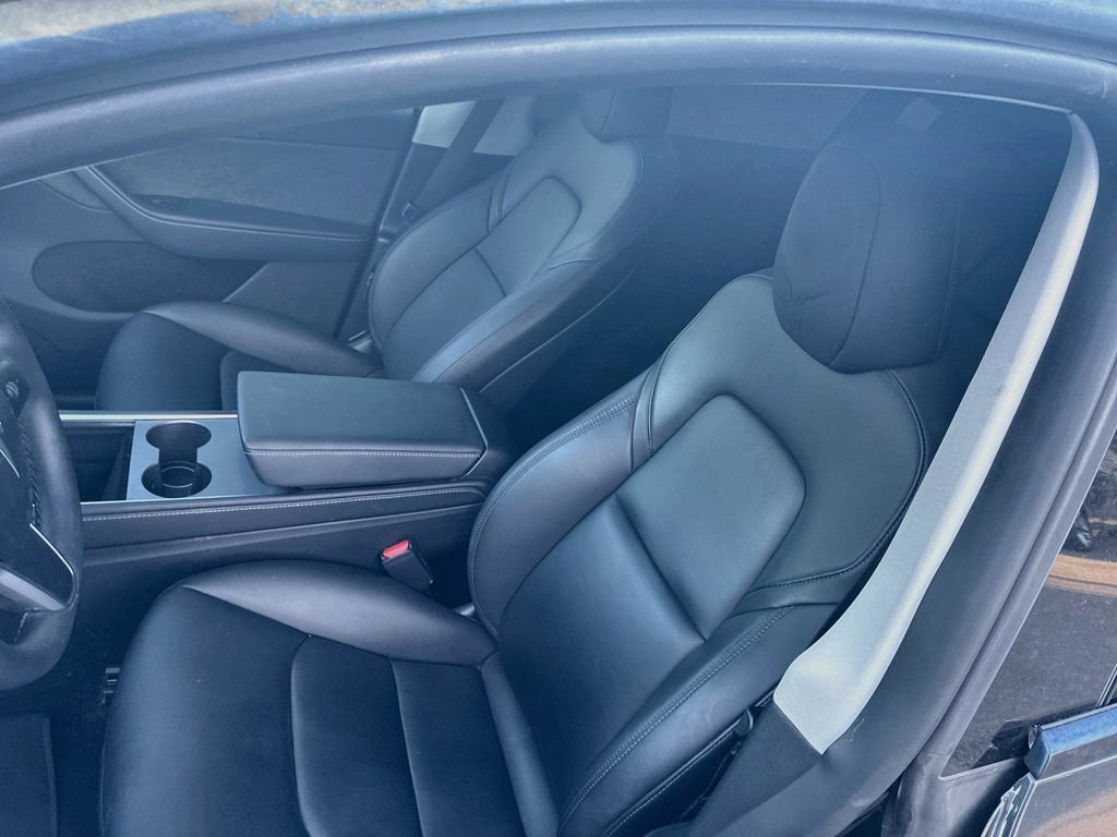 Used 2025 Tesla Model Y Long Range RWD image 19