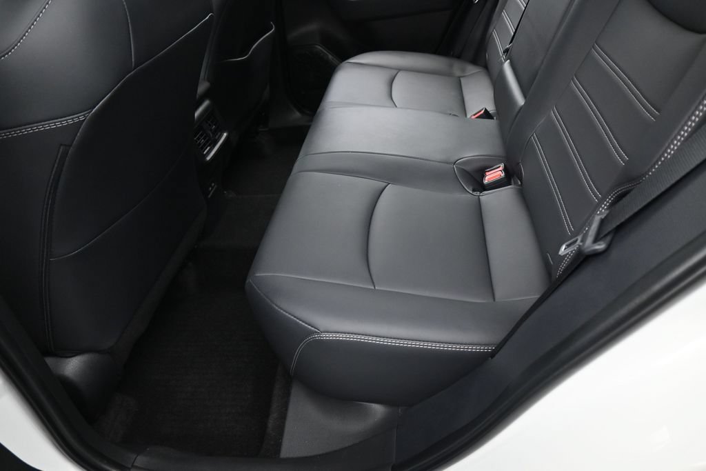 Used 2025 Toyota RAV4 XLE Premium FWD image 31