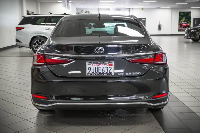 Certified 2024 Lexus ES 250 w/ Accessory Package (Z2) AWD/4WD image 7