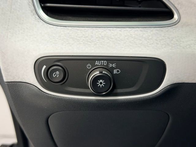 Certified 2019 Chevrolet Bolt Premier w/ Infotainment Package image 18