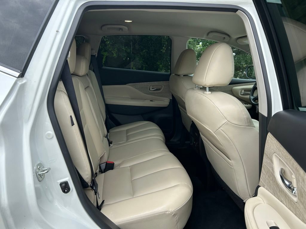 Used 2022 Nissan Murano SV FWD image 44