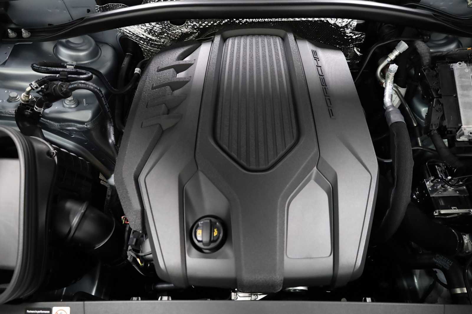 New 2026 Porsche Macan image 50