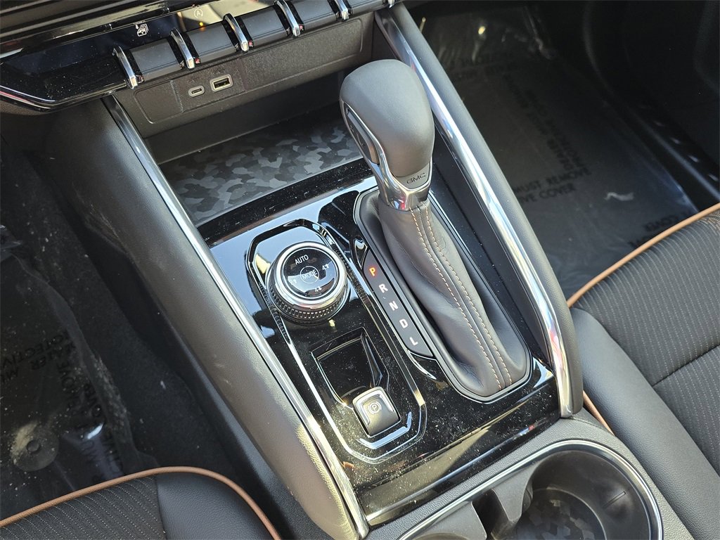 New 2025 GMC Canyon AT4 w/ Nightfall Edition image 22