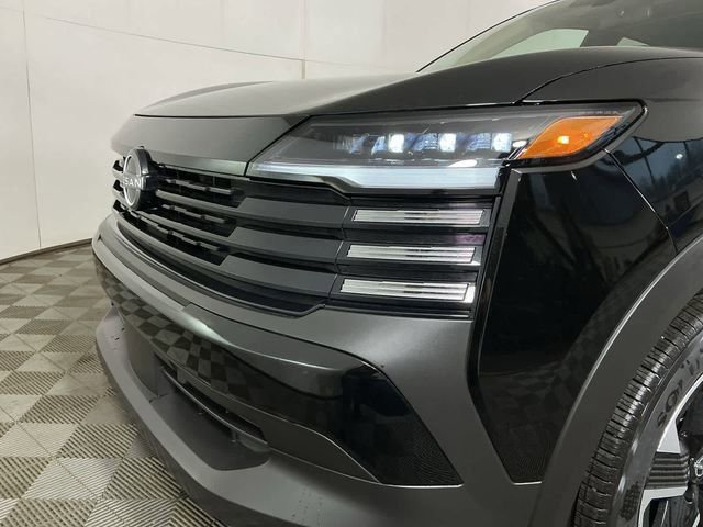 New 2025 Nissan Kicks SV image 9